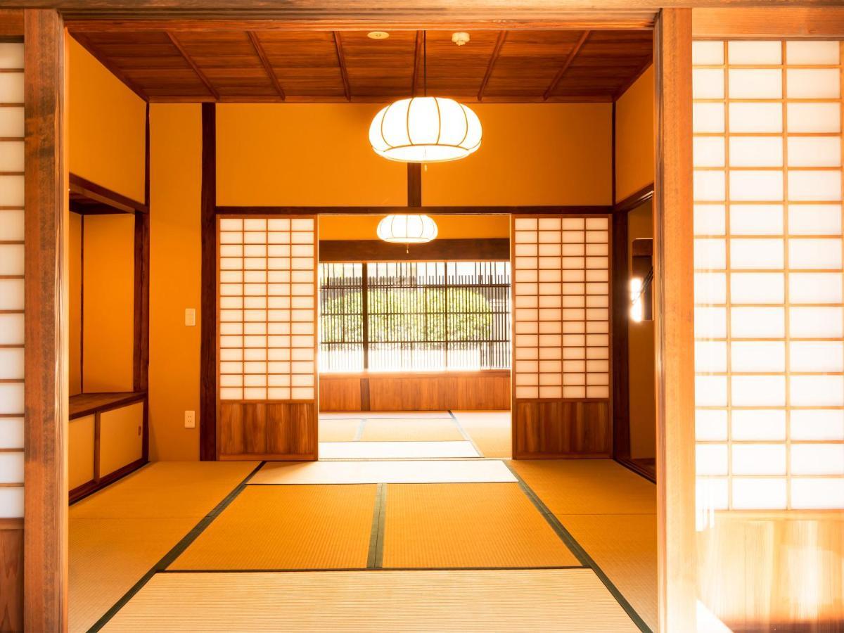 Miyajima Guest House Mikuniya Хатсукаичи Екстериор снимка