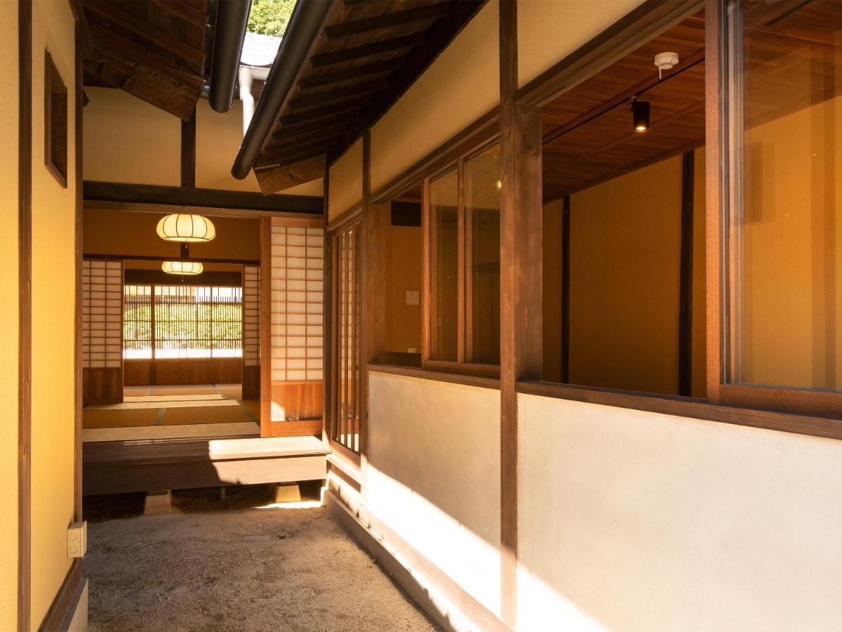 Miyajima Guest House Mikuniya Хатсукаичи Екстериор снимка