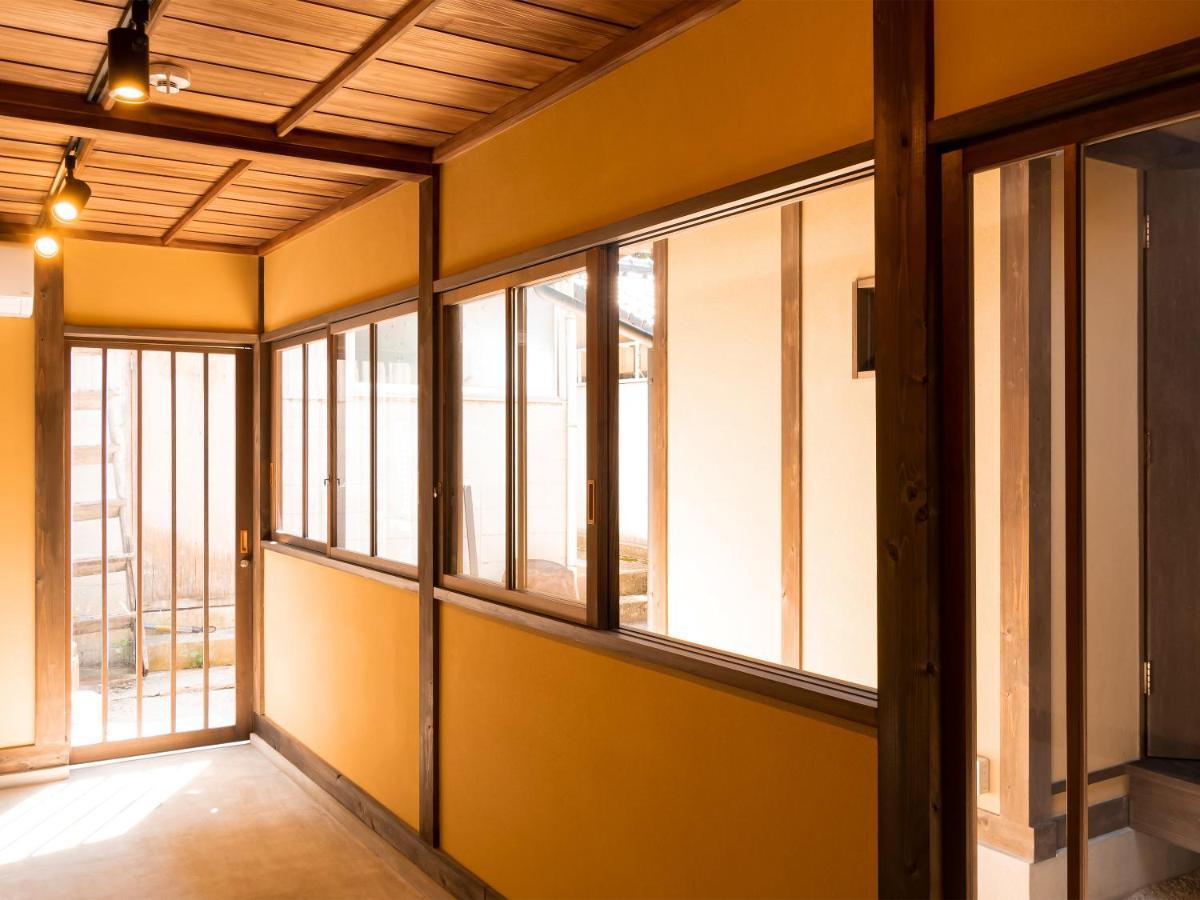 Miyajima Guest House Mikuniya Хатсукаичи Екстериор снимка