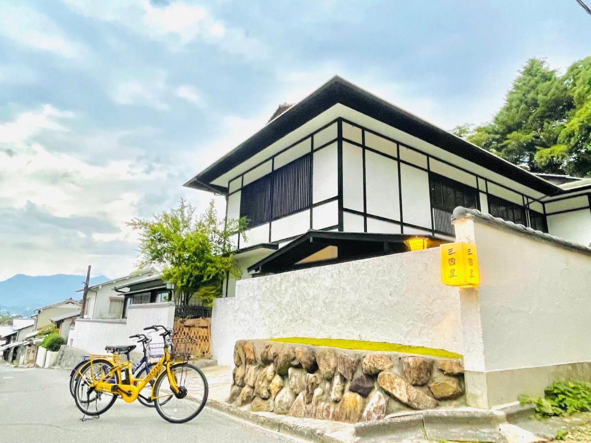 Miyajima Guest House Mikuniya Хатсукаичи Екстериор снимка