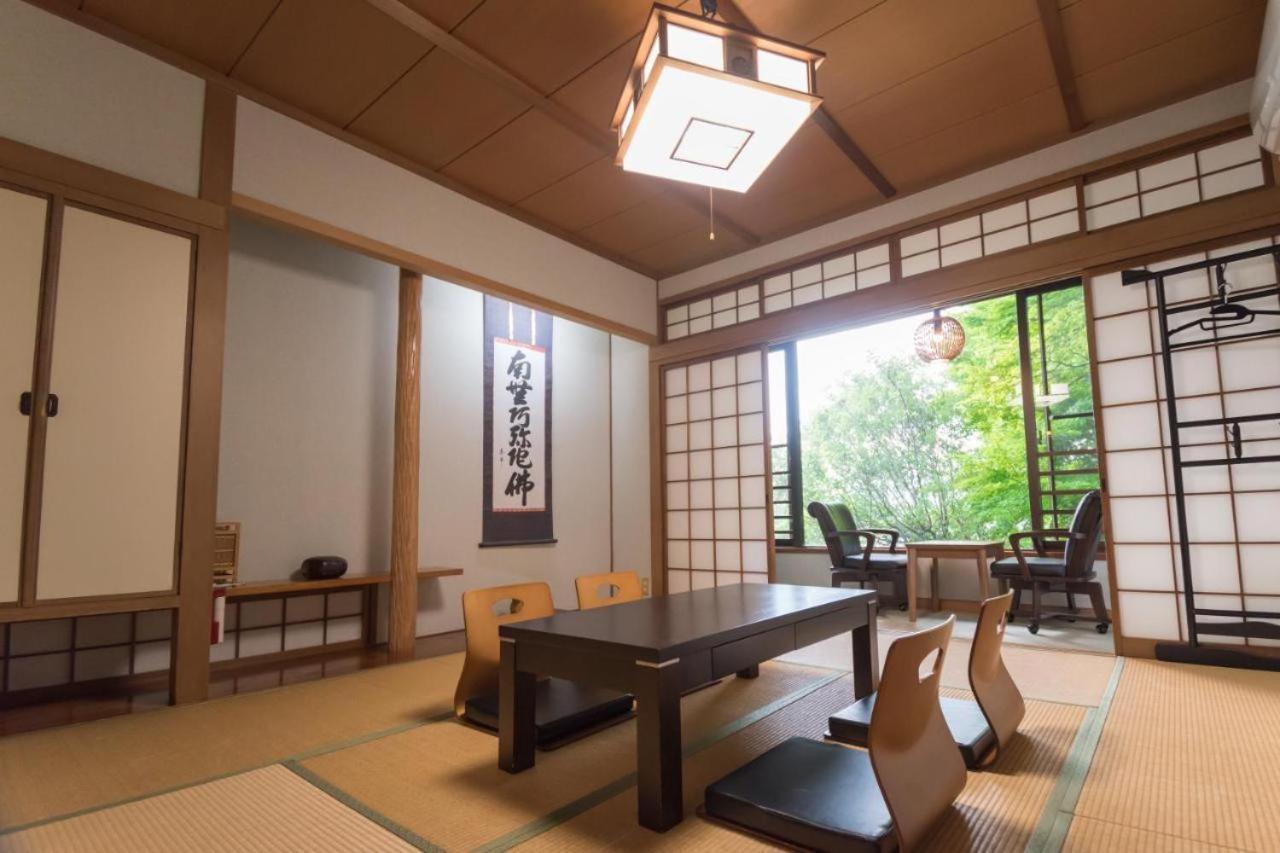 Miyajima Guest House Mikuniya Хатсукаичи Екстериор снимка