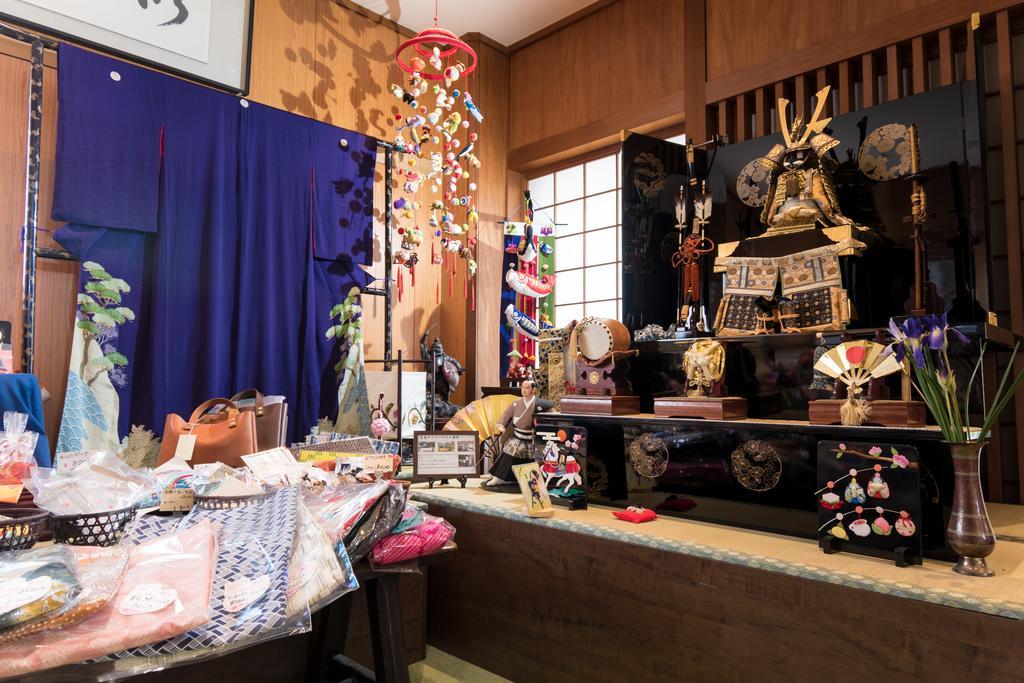 Miyajima Guest House Mikuniya Хатсукаичи Екстериор снимка